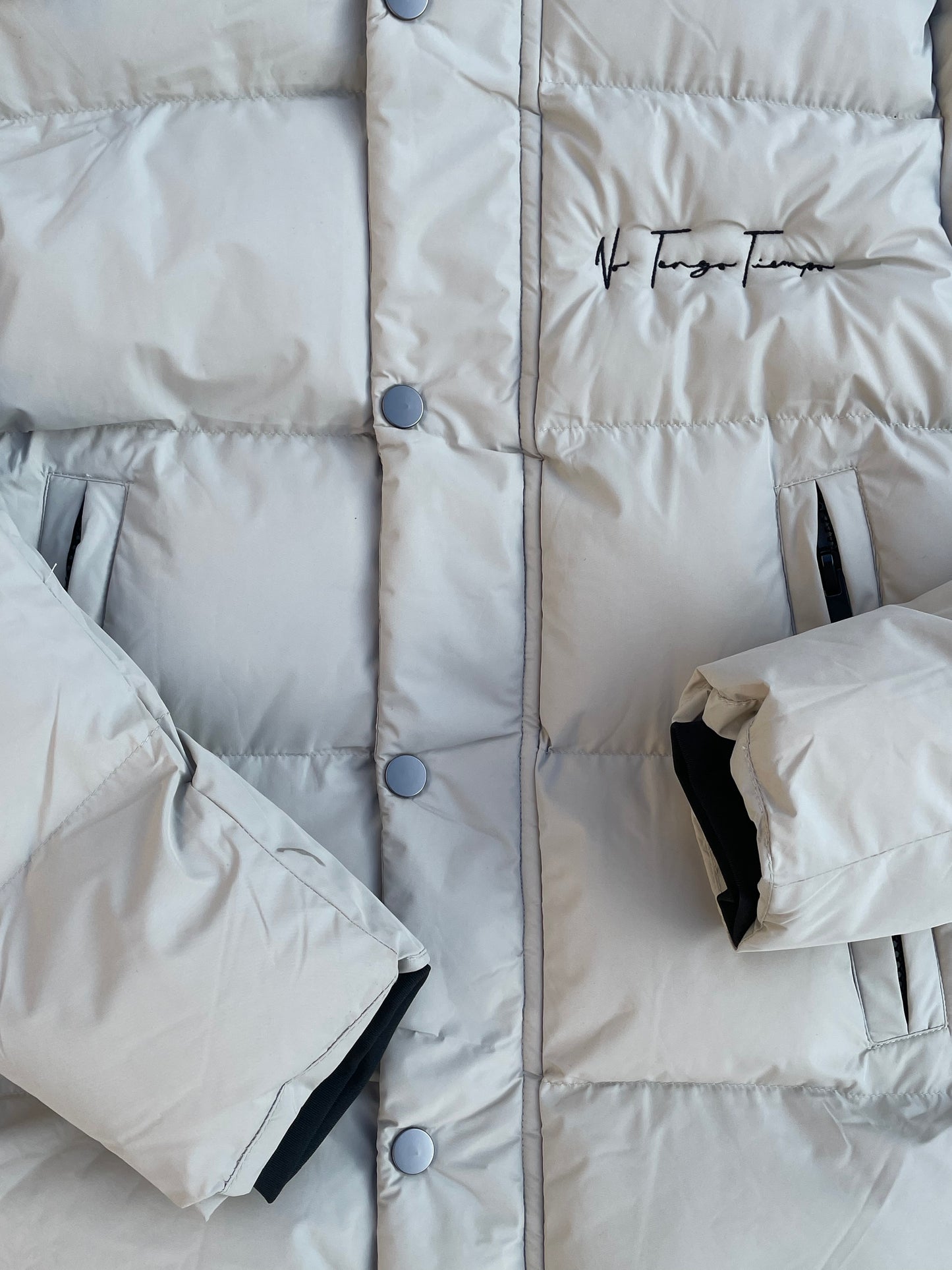 Polaris Cream